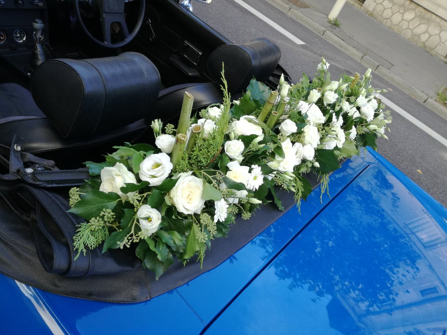 Support Bouquet Mariée Avec Ventouses Pour Voiture - Base Fleurie Décoration Voiture De Mariage, Vert